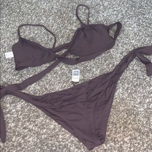 L space tie swim suit